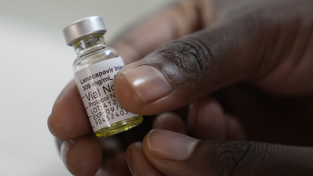 Advocates Urge South Africa for HIV Drug License