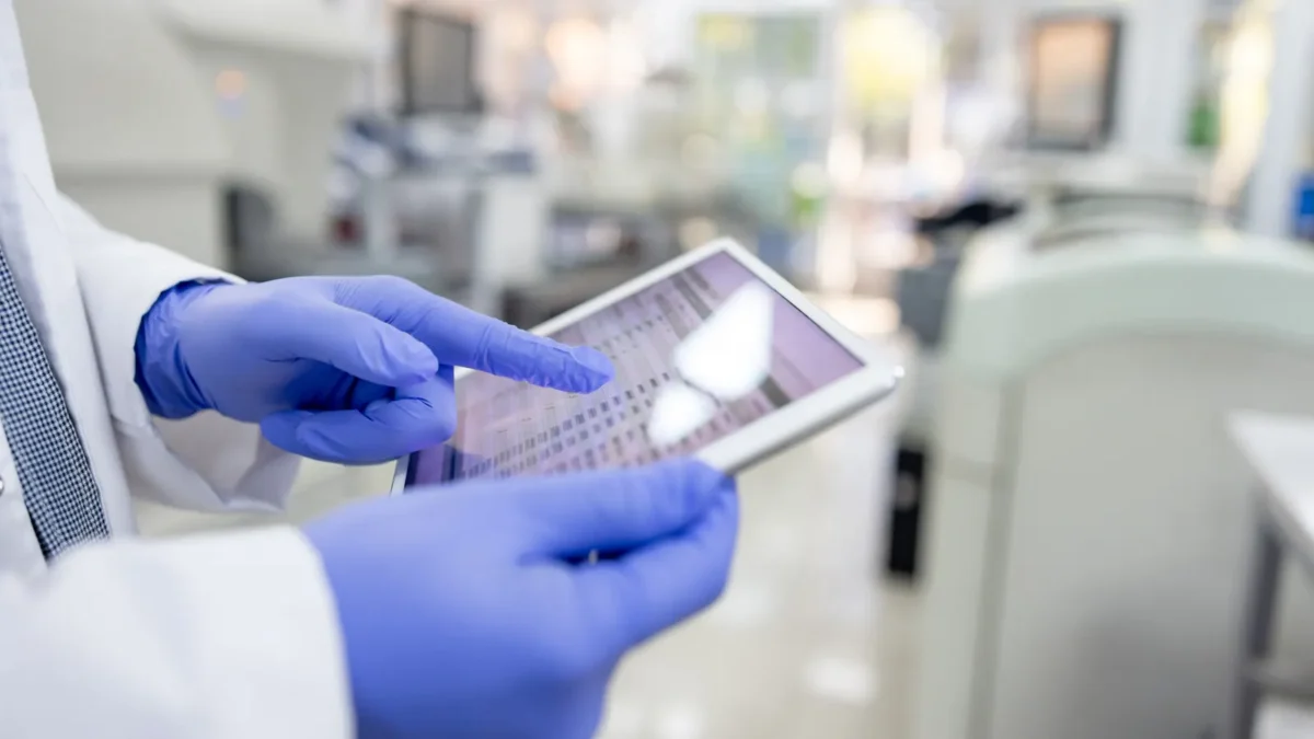 Argenx Halts Vyvgart Trials for Thyroid Eye Disease